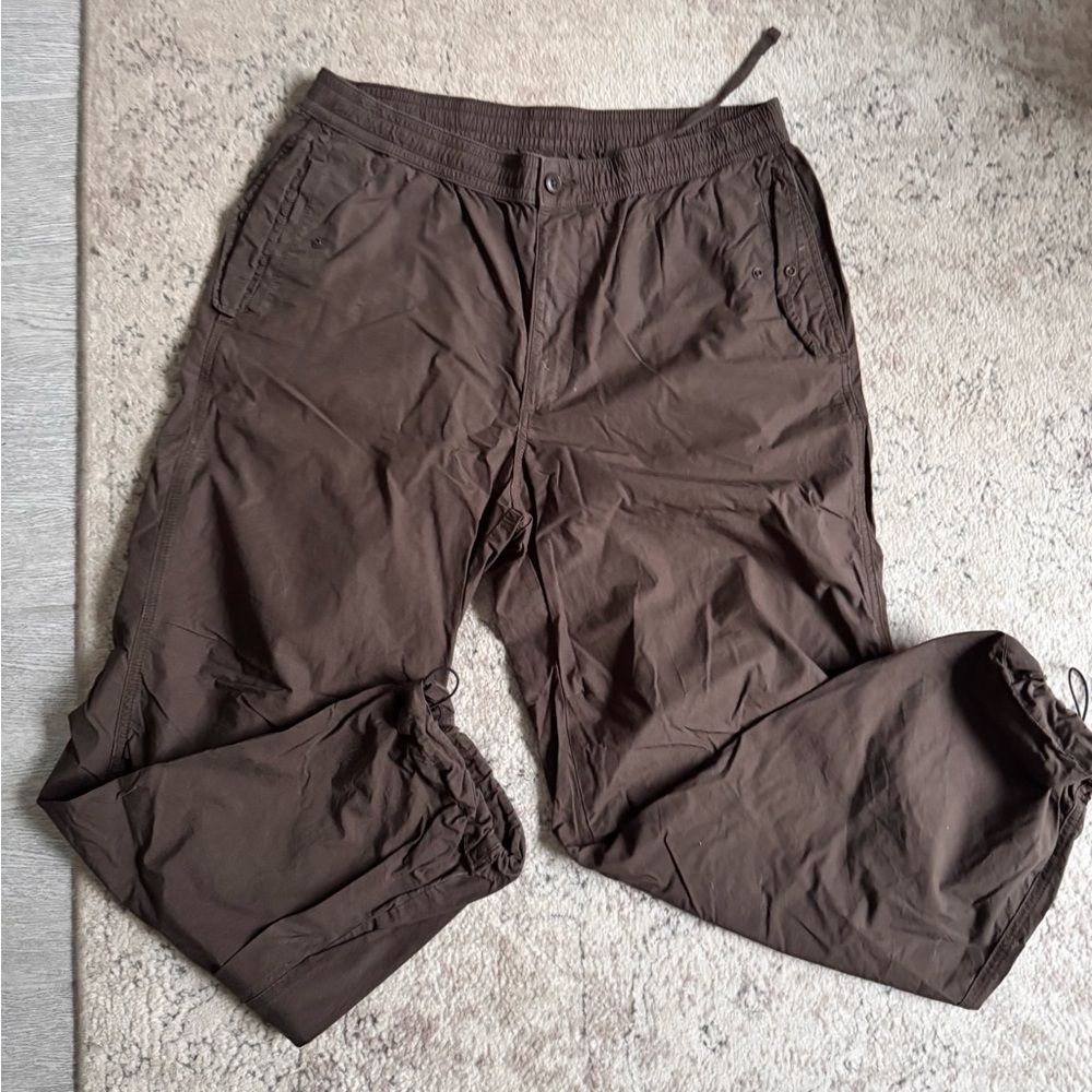 Uniqlo Men's Dark Brown Cargo Pants